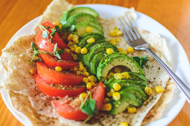 5 Vegane Rohkost Lebensmittel, die Sie nach 50 in Ihre Ernährung aufnehmen sollten